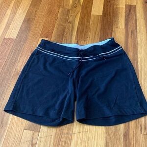 Moret Ultra Women’s Black and White Athletic Shorts Size M